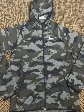 Nike Men’s Dri-Fit Windreaker Running Jacket Camouflage Size Small